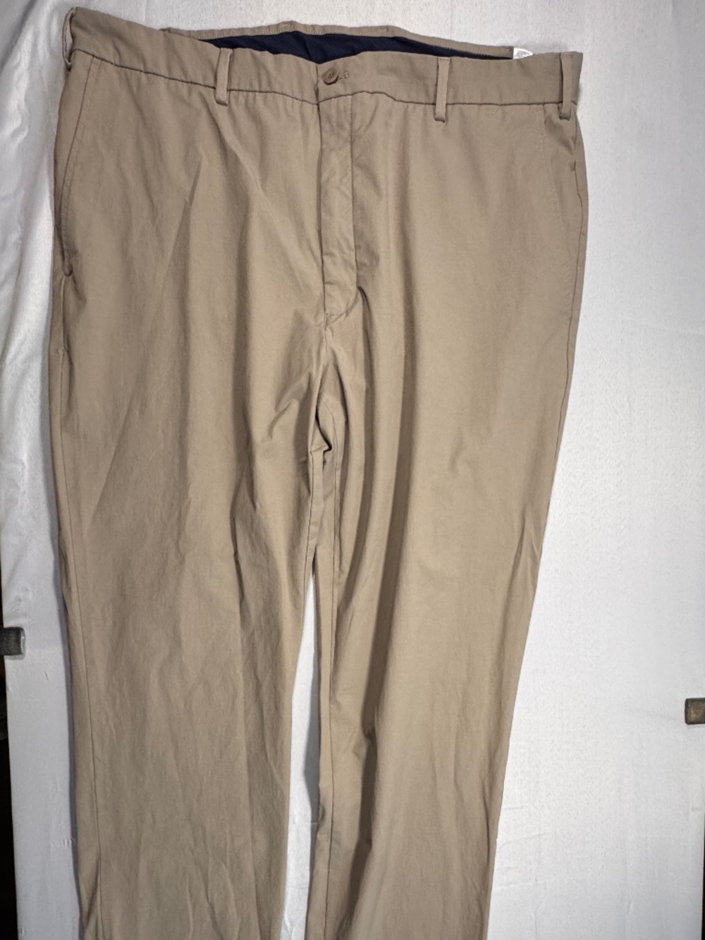 Vineyard Vines On-The-GO Performance  48w x 32L #9